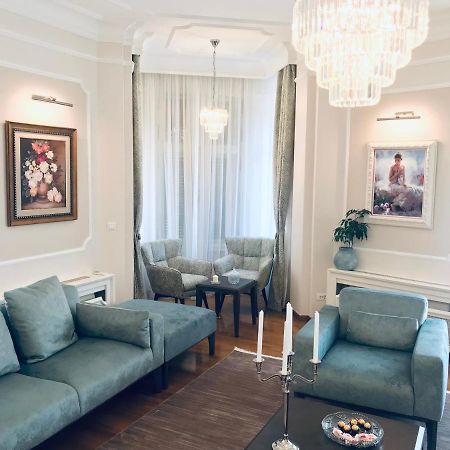 Knez Sima Jacuzzi, 3 Bedrooms, Balcony In Stari Grad Белград Екстериор снимка