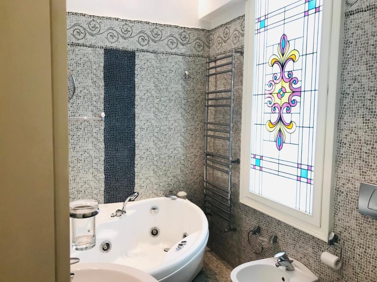 Knez Sima Jacuzzi, 3 Bedrooms, Balcony In Stari Grad Белград Екстериор снимка